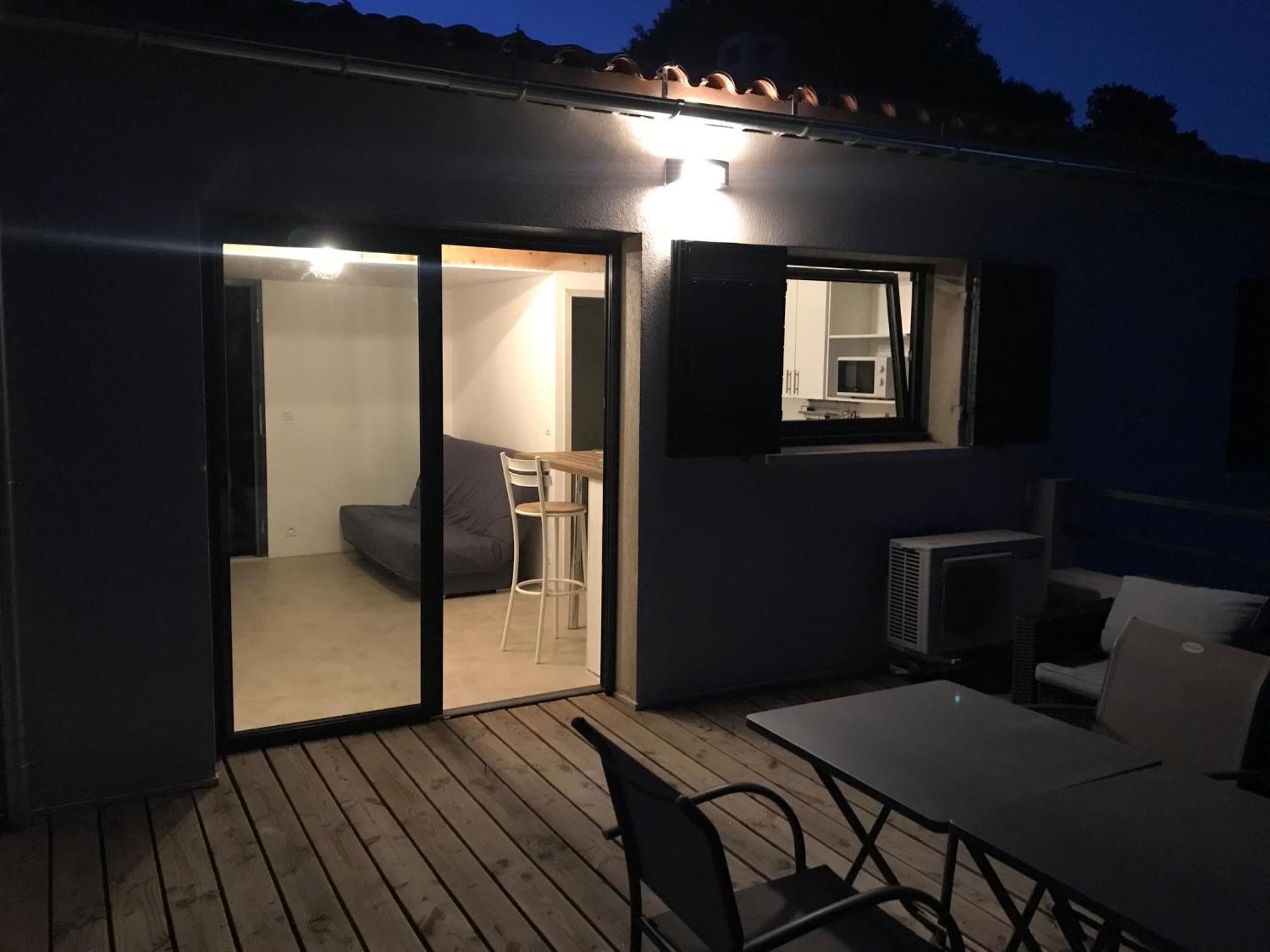 Studio Au Calme, Grande Terrasse Avec Vue Vallee Ginasservis Eksteriør bilde